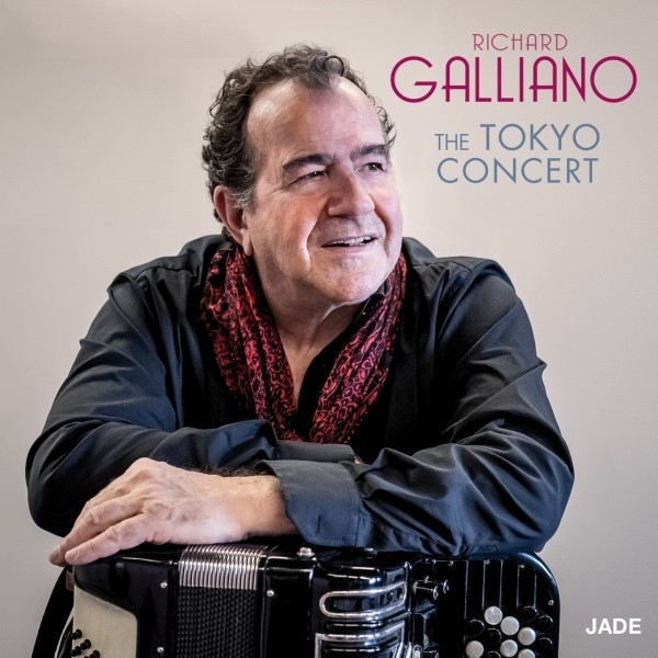 Richard Galliano-Cover-un Maestro à Tokyo-ParisBazaar-Borde