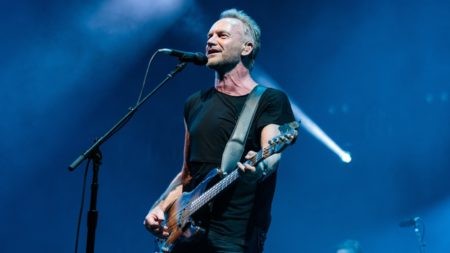 Sting-ParisBazaar-Borde.jpg