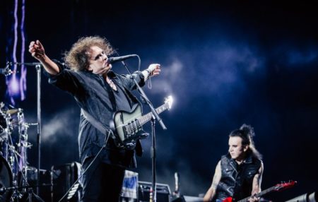 Cure-Live-ParisBazaar-Borde