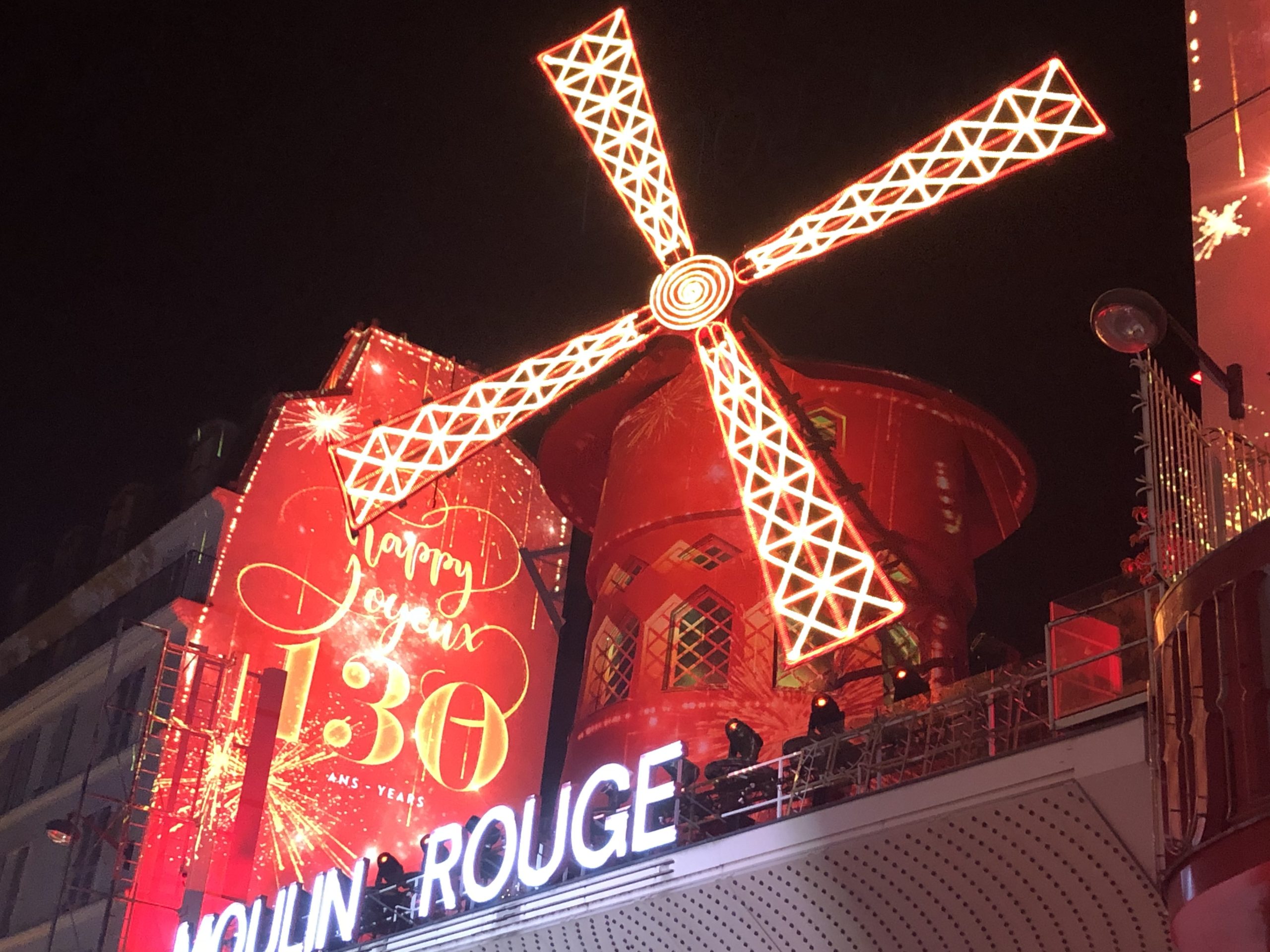 Moulin Rouge-ParisBazaar-Outrilla
