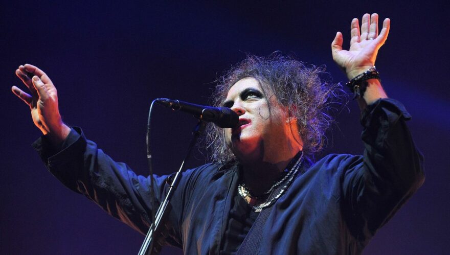 The Cure-Retour en Noir-Ouv-ParisBazaar-Borde