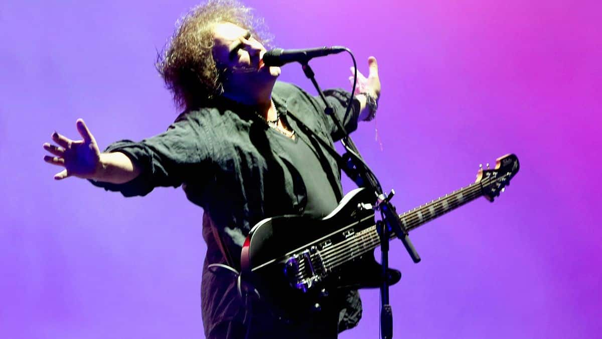 The Cure-Retour en Noir-Robert Smith-ParisBazaar-Borde